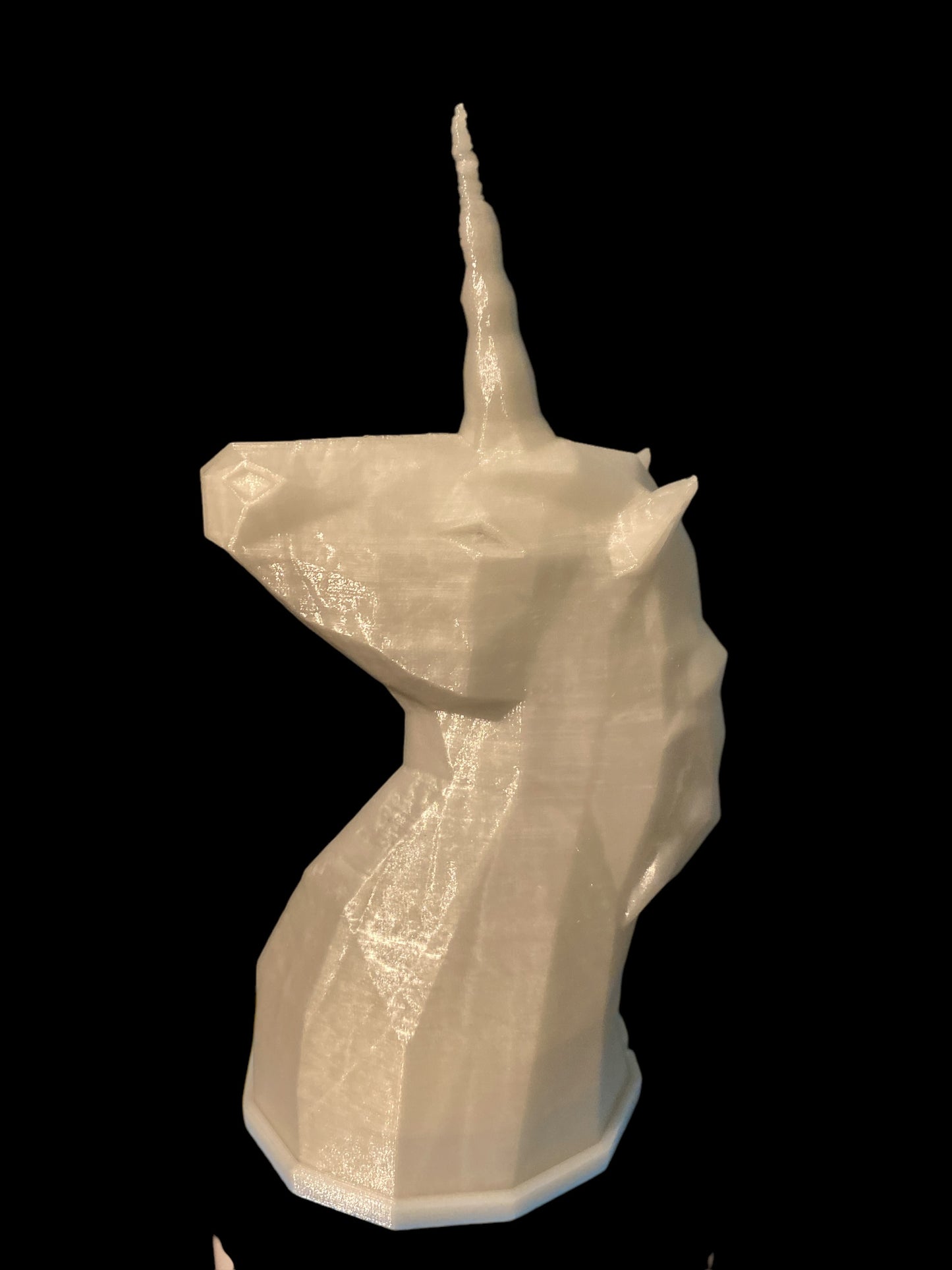 Low Poly Unicorn Table Lamp