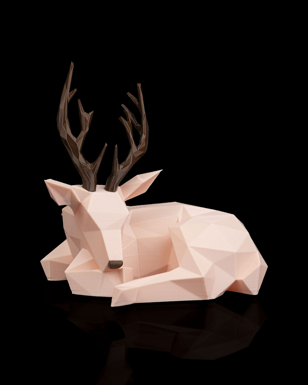 Low Poly Reindeer – Table Lamp