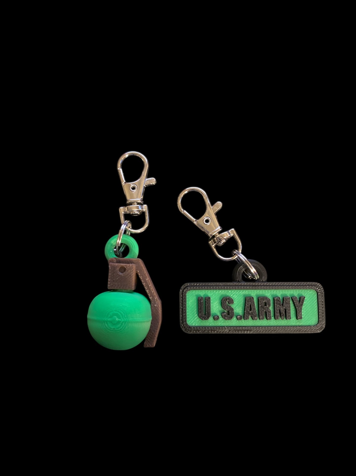 ποΈπͺ Army Pride Keychain Set β Strength You Can Carry πͺποΈ