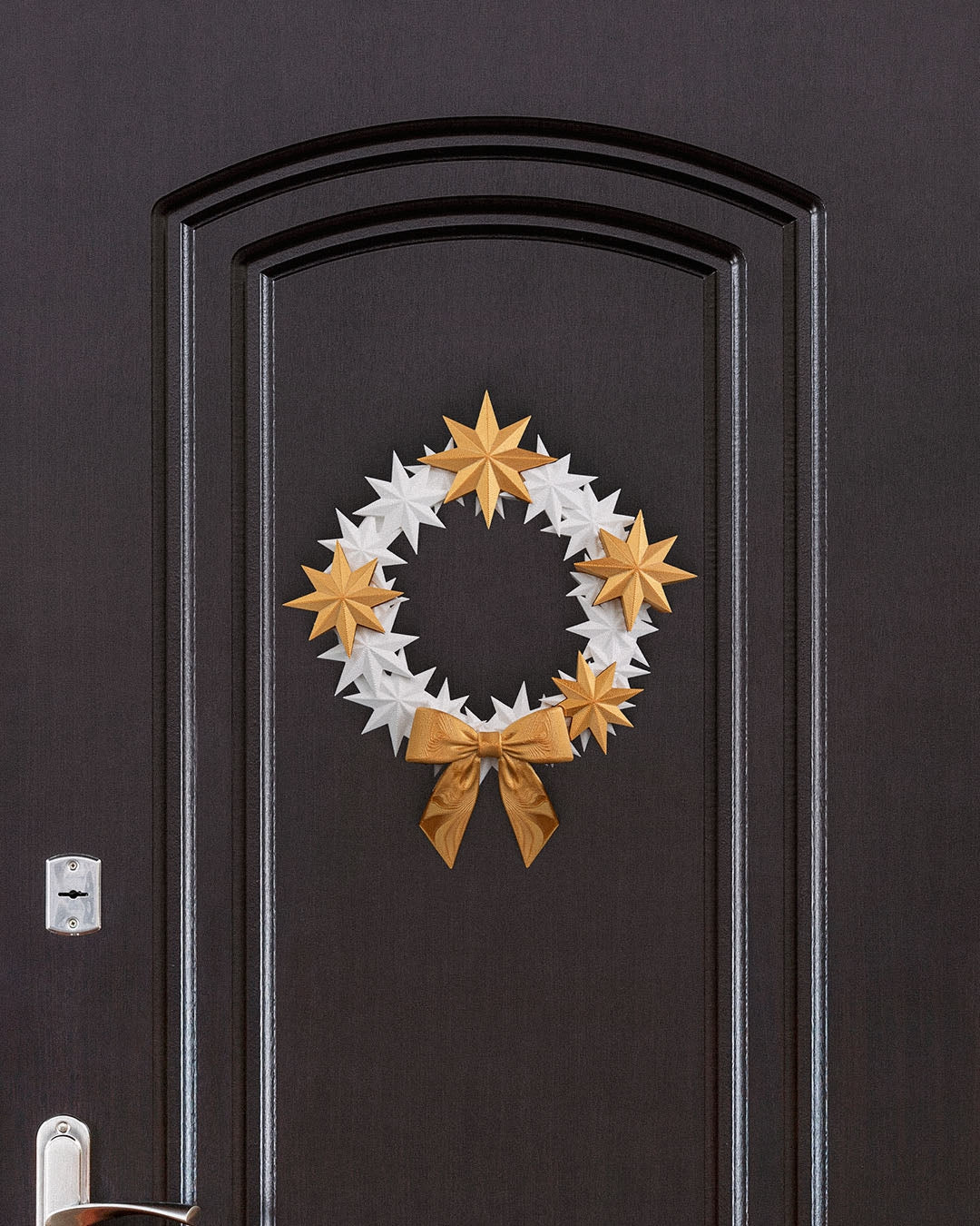 Twinkle Entry Wreath – A Starlit Welcome for the Season!