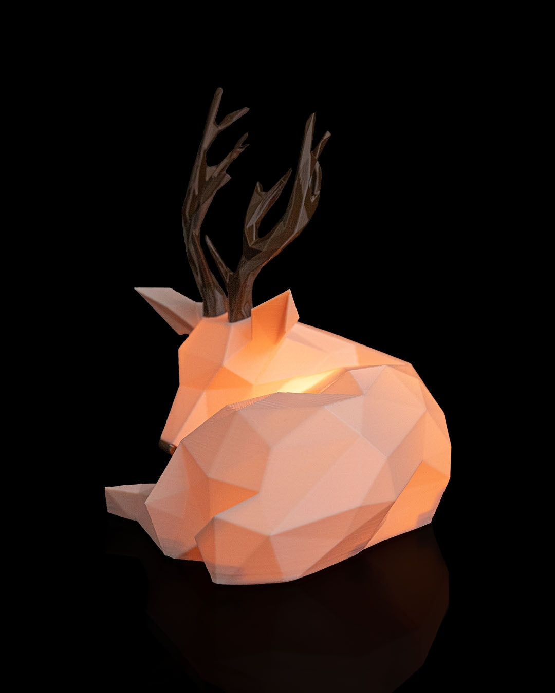 Low Poly Reindeer – Table Lamp