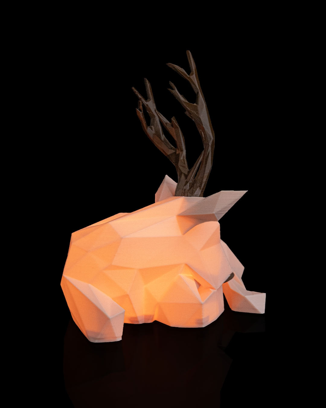 Low Poly Reindeer – Table Lamp