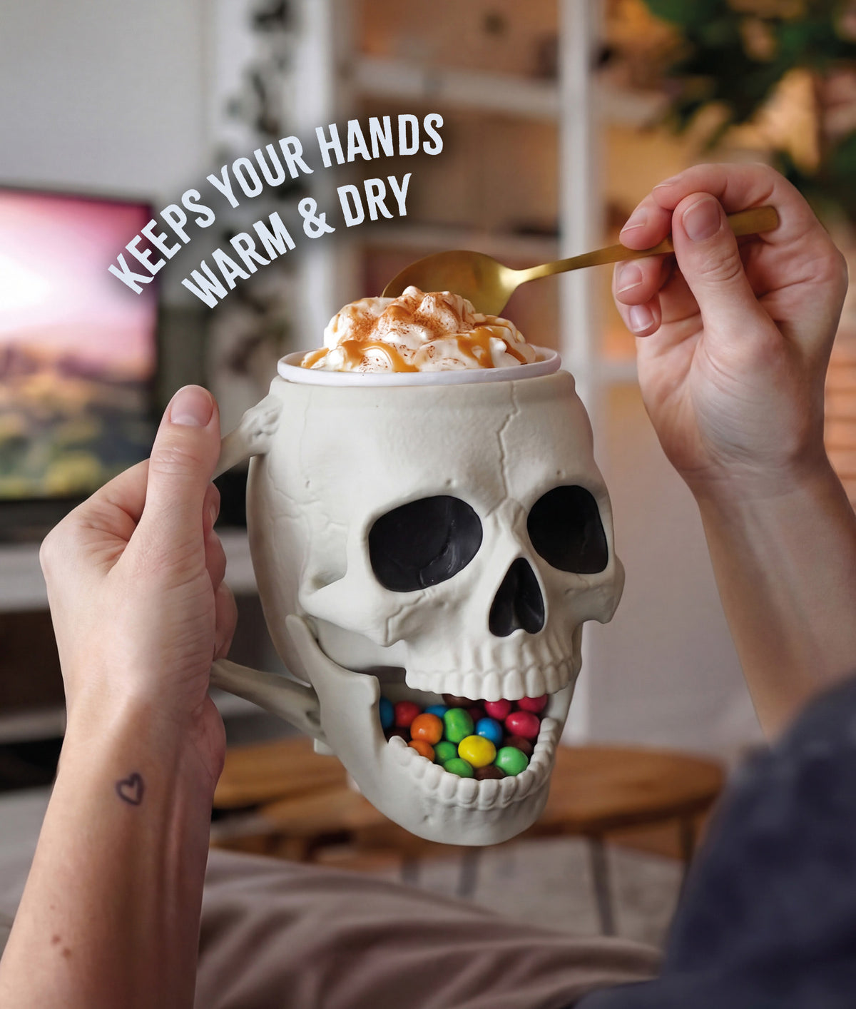 Skullivan the Ice Pint Holding Skull