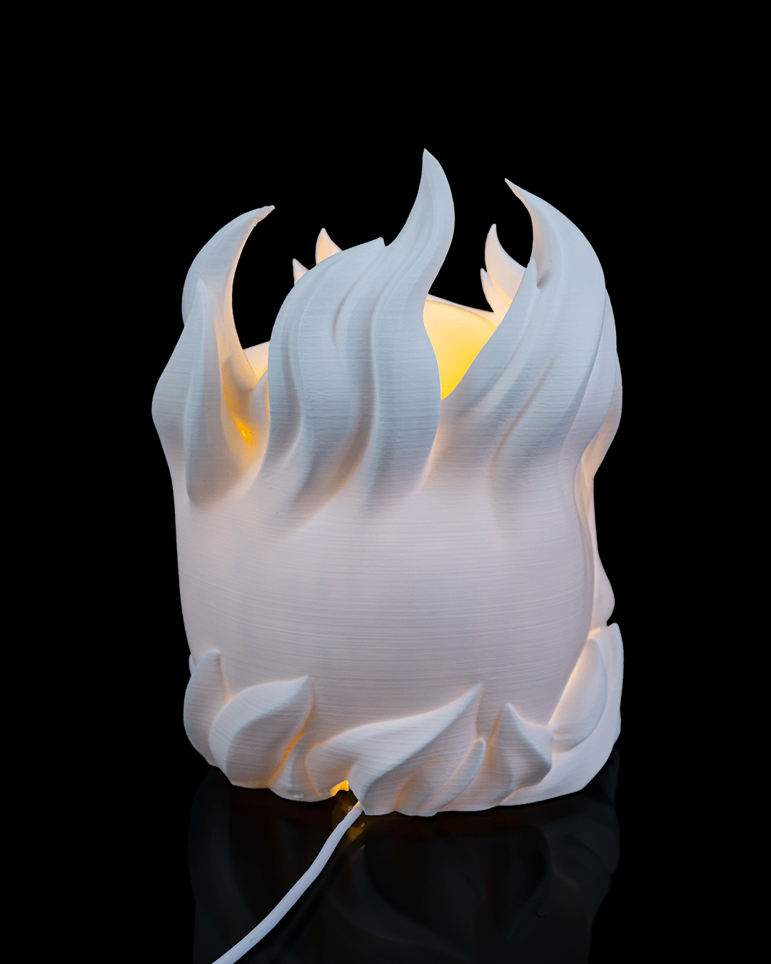 Skull Sphere Table Lamp