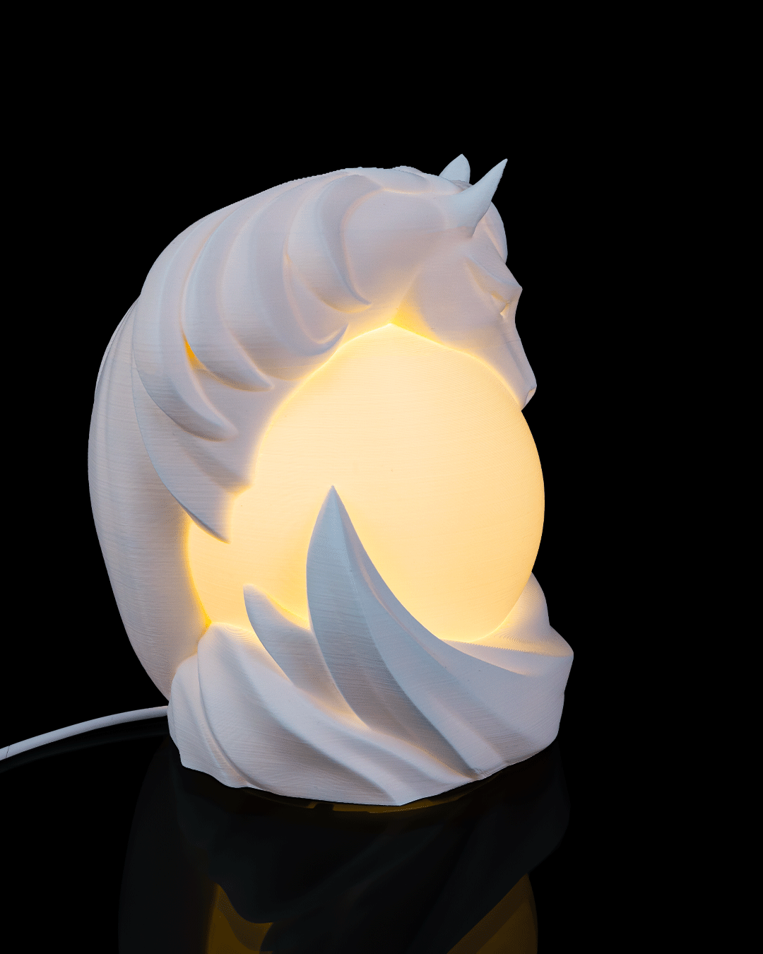 Stallion Sphere Table Lamp