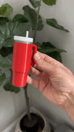 Tumbler Keychain with Working Threads & Storage – 3D Printed Functional Collectible