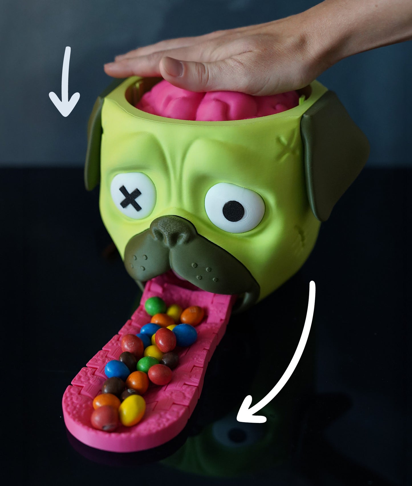 Candy Creeper Pug – Candy Dispenser