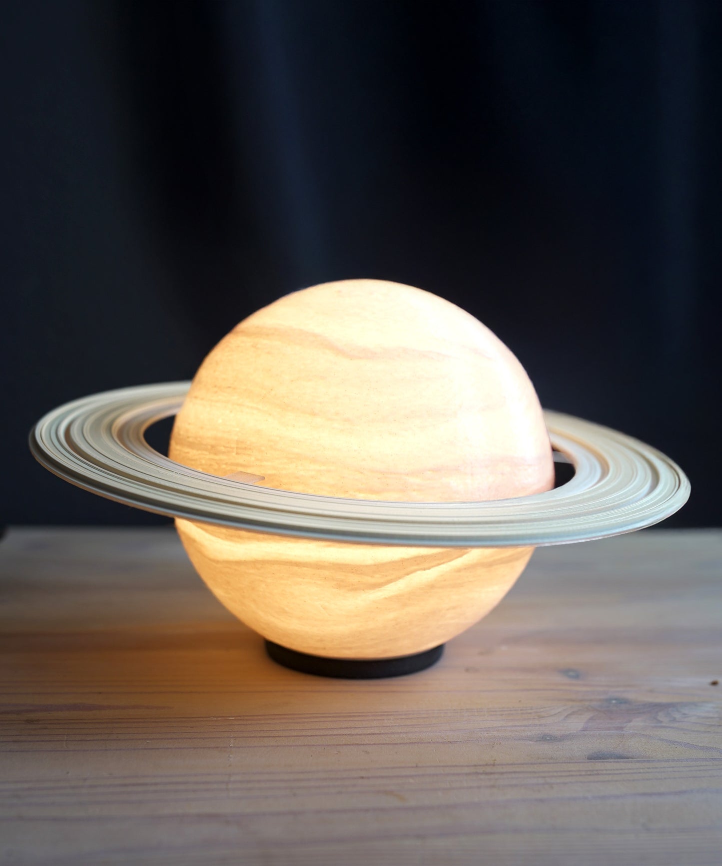 Saturn Lamp